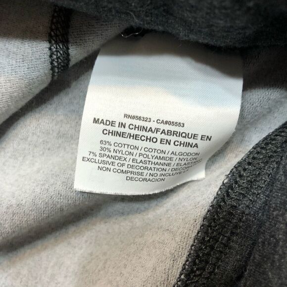 Nike after workout pull over long sleeve fitted t - Picture 4 of 8